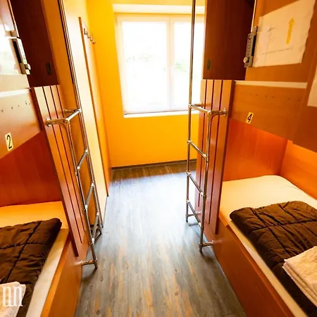 Do Step Inn Central - Self-Service-Hostel-3